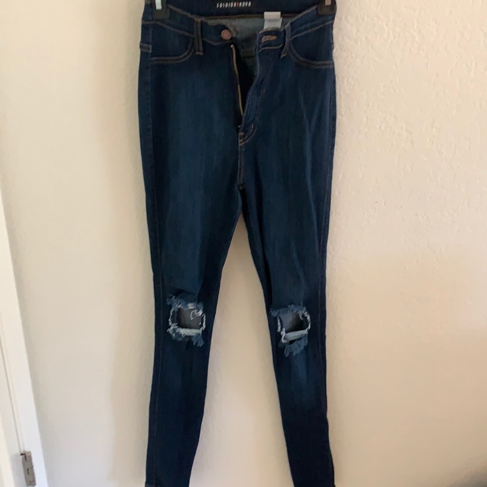 Skinny petite rip jeans